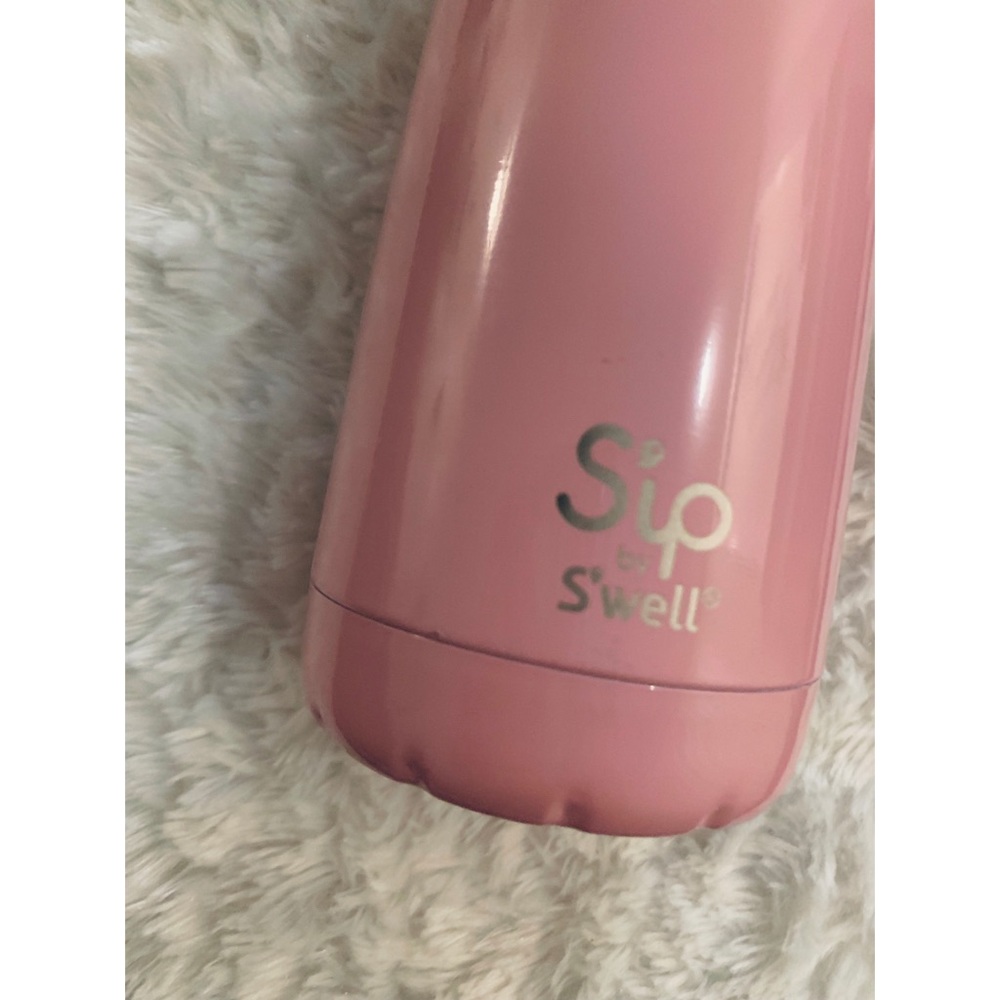 SOLD VS PINK sip by s’well water bottle - Picture 4 of 4
